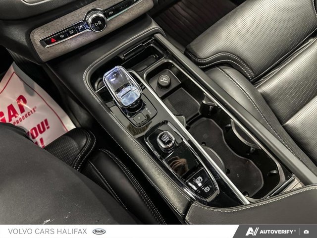 2024 Volvo XC90 Ultimate Bright Theme-17