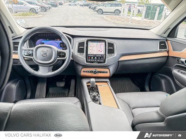 Volvo XC90 Core Bright Theme 2024-23