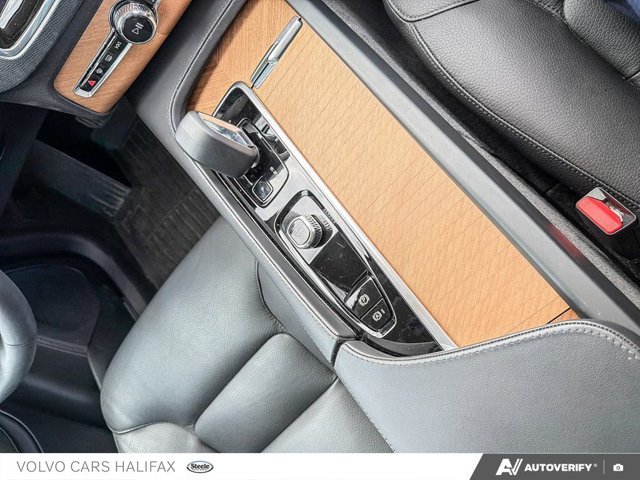 Volvo XC90 Core Bright Theme 2024-17