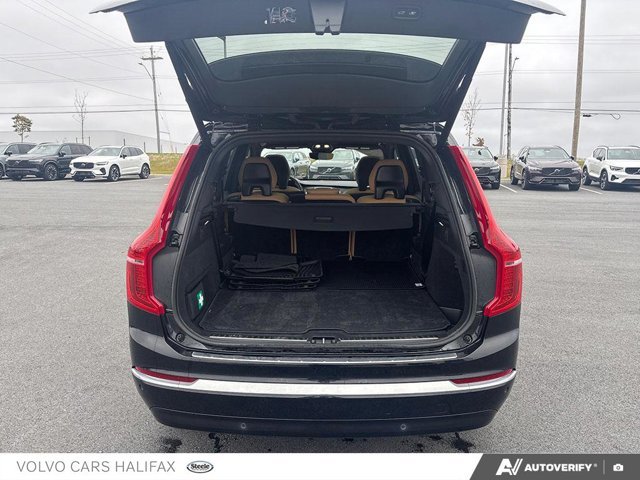 2025 Volvo XC90 Ultra Bright Theme-11