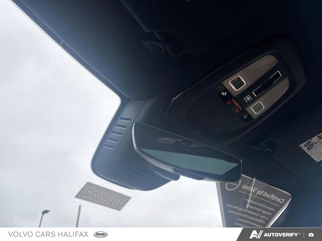 2025 Volvo XC90 Ultra Bright Theme-20