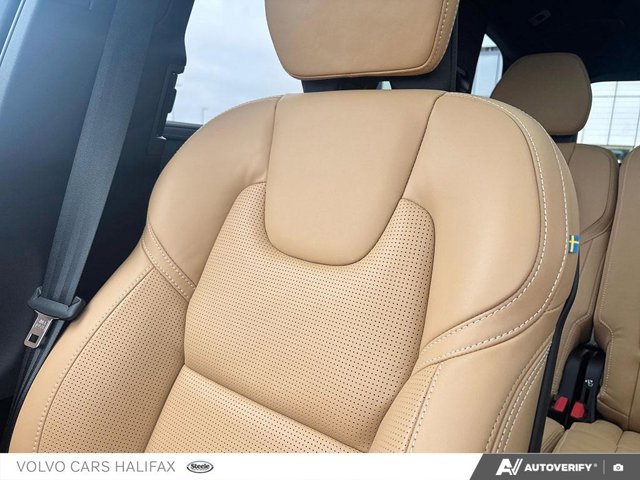 2025 Volvo XC90 Ultra Bright Theme-19