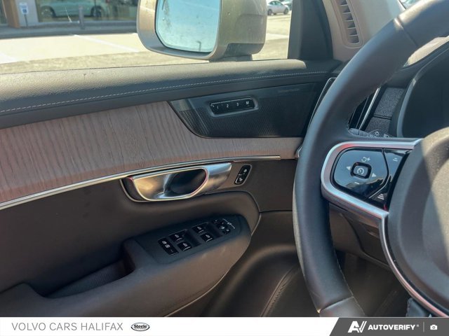 2026 Volvo XC90 Ultra Bright Theme-15