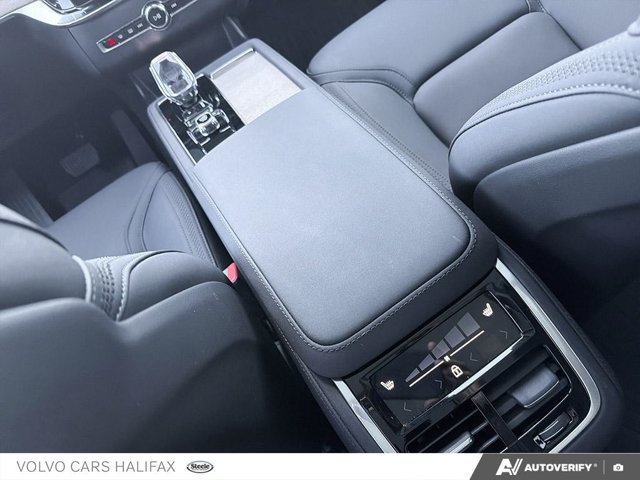 2026 Volvo XC90 Plus Bright Theme-17