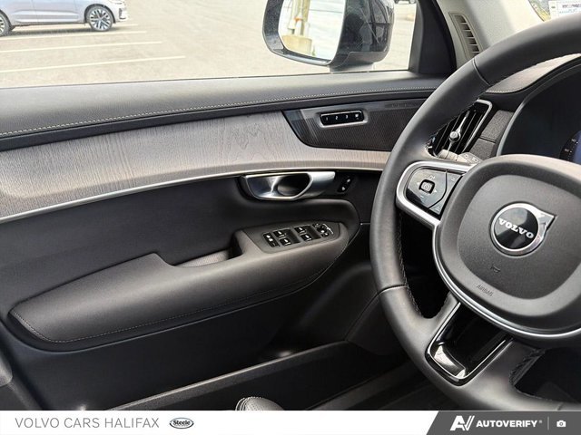2026 Volvo XC90 Ultra Dark Theme-16