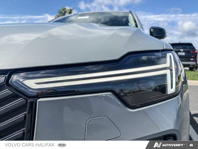 Volvo XC90 Plus Dark Theme 2026-7