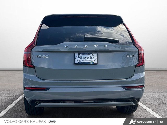 Volvo XC90 Plus Dark Theme 2026-4