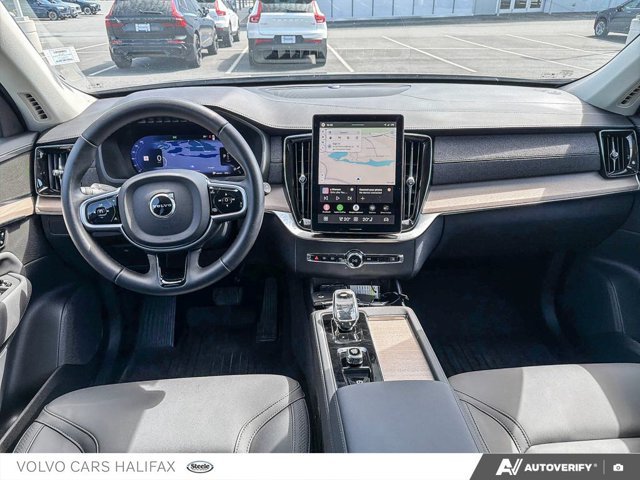 Volvo XC90 Plus Dark Theme 2026-23
