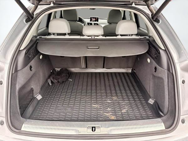 2016 Audi Q3 PRESTIGE AWD-29