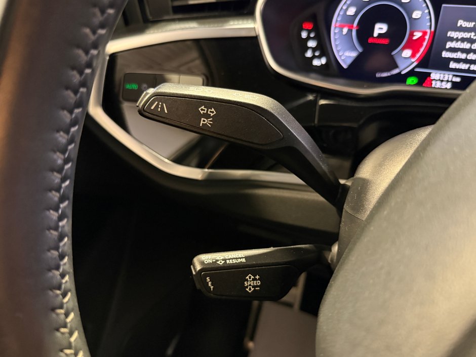 2020 Audi Q3 TECHNIK-18