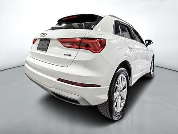 Audi Q3 komfort 45 2021-2