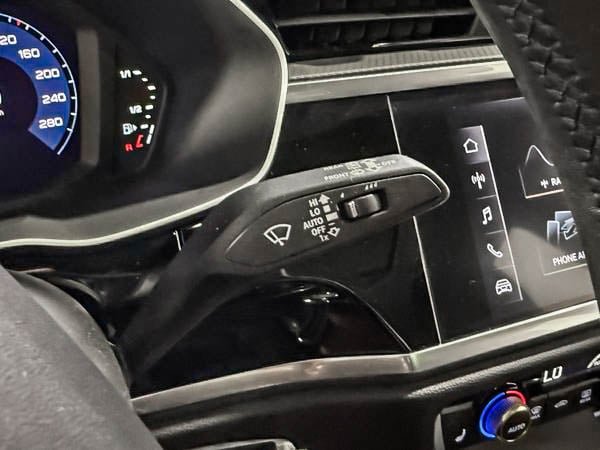 Audi Q3 komfort 45 2021-18