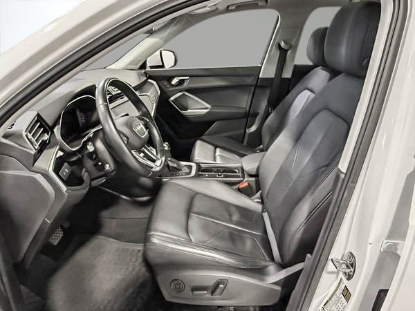 Audi Q3 komfort 45 2021-13