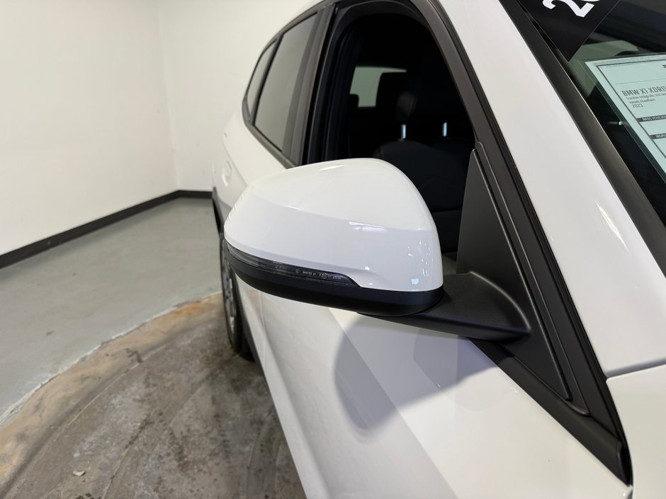 BMW X1 XDrive28i 2023-9