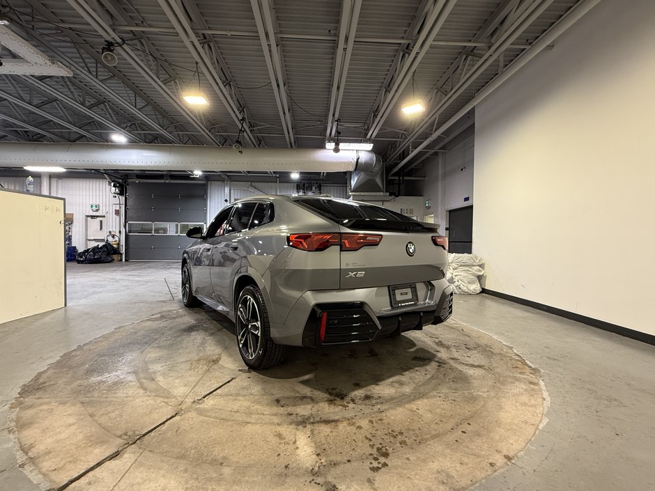 2025 BMW X2 28i // M SPORT PACKAGE-6