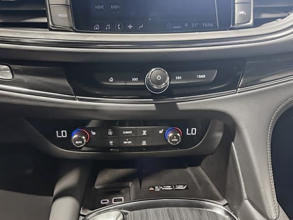 2024 Buick Enclave ESSENCE-21