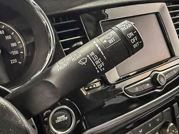 Buick Encore Preferred 2022-17