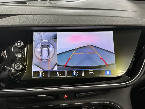 2021 Buick Envision AVENIR // TECHNOLOGY PACK-21