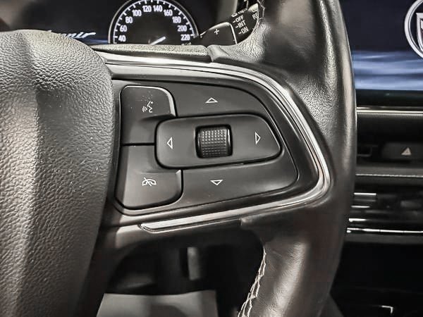 2021 Buick Envision AVENIR // TECHNOLOGY PACK-16