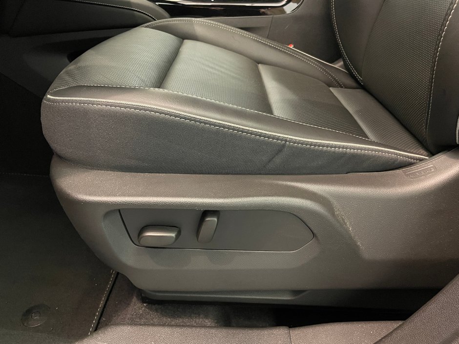 Buick Envision Essence 1SL AWD 2023-11
