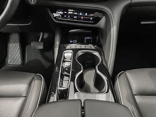2023 Buick Envision Essence 1SL AWD-23