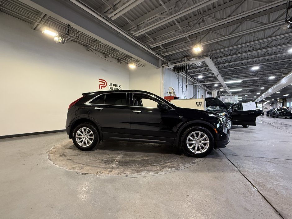 Cadillac XT4 LUXURY 2023-0