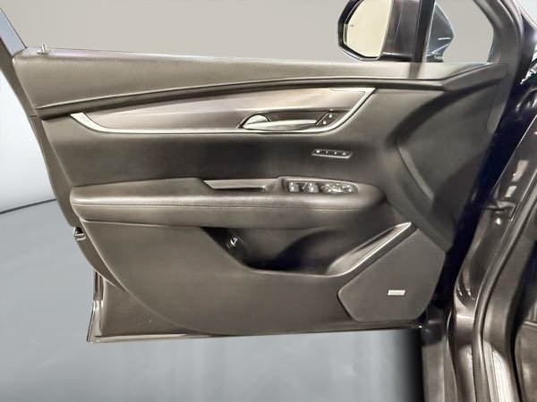 Cadillac XT5 LUXURY 2019-11
