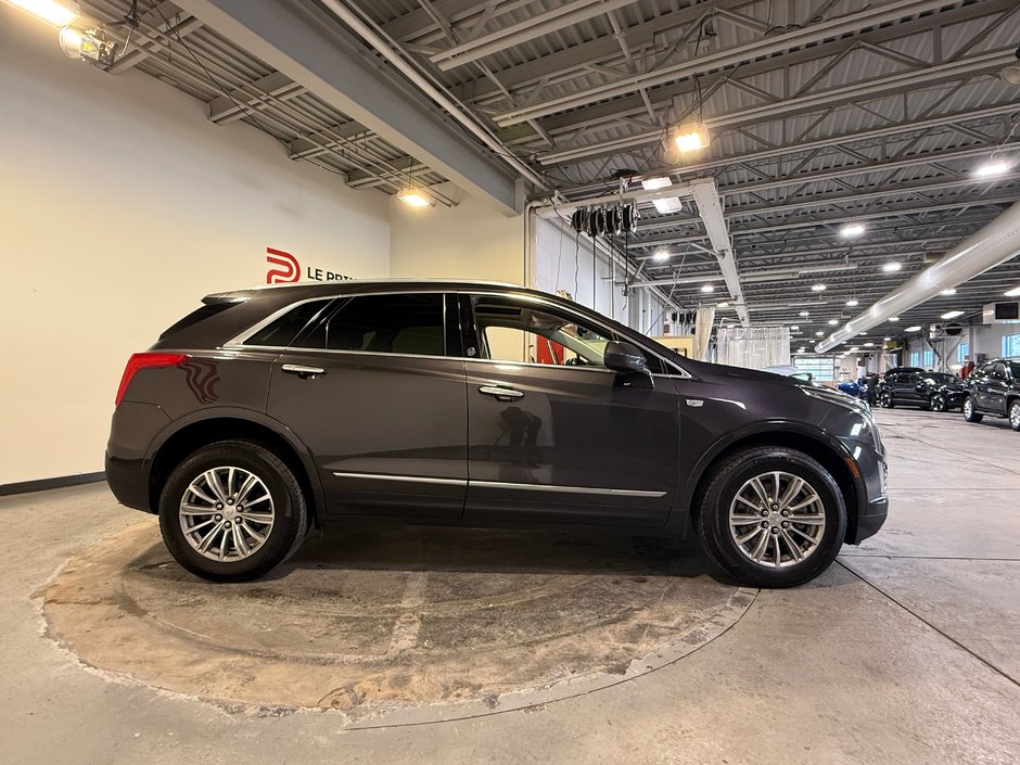 Cadillac XT5 LUXURY 2019-1