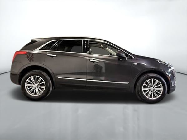 Cadillac XT5 LUXURY 2019-1