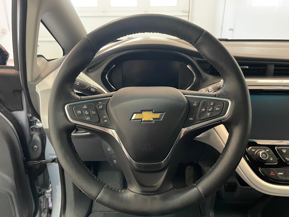 Chevrolet Bolt EV Premier 2017-10