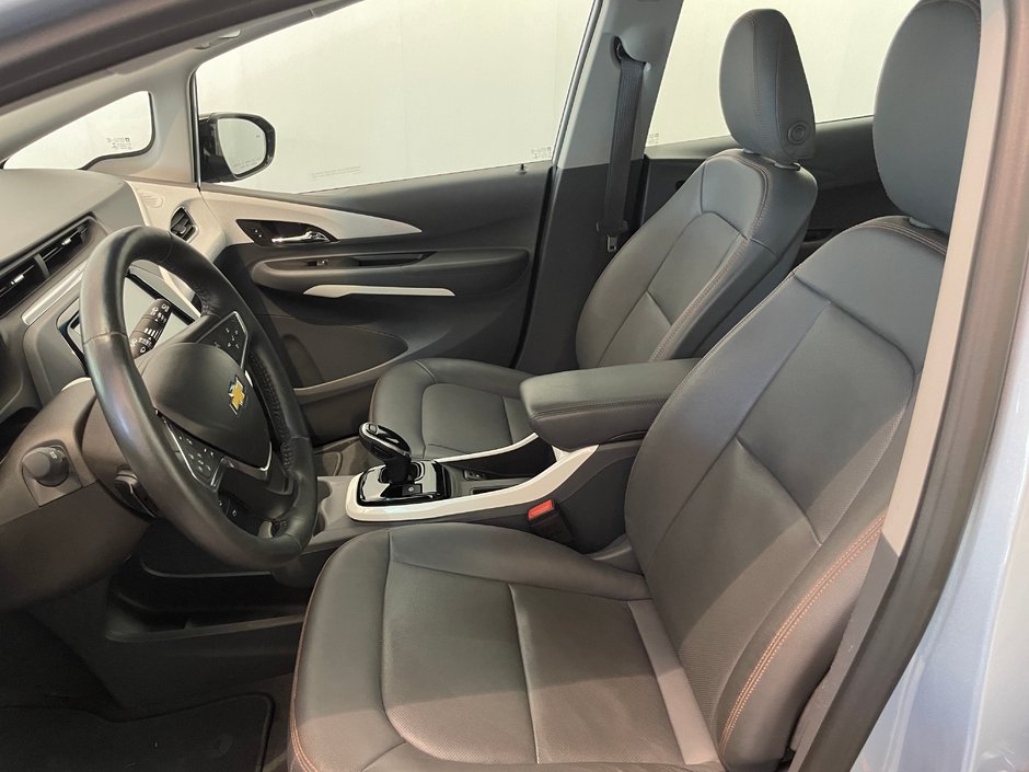 Chevrolet Bolt EV Premier 2017-9