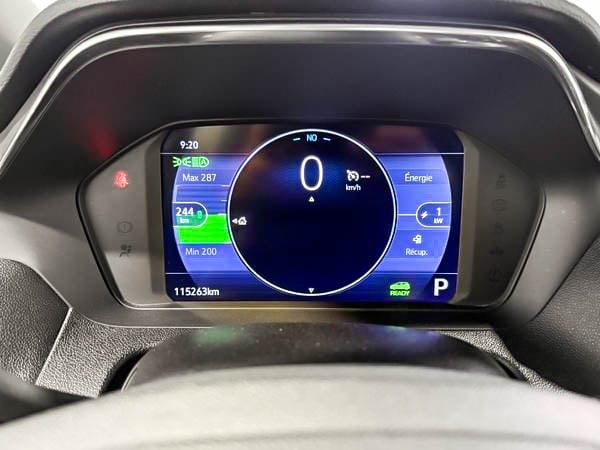 2022 Chevrolet Bolt EV 1LT-18