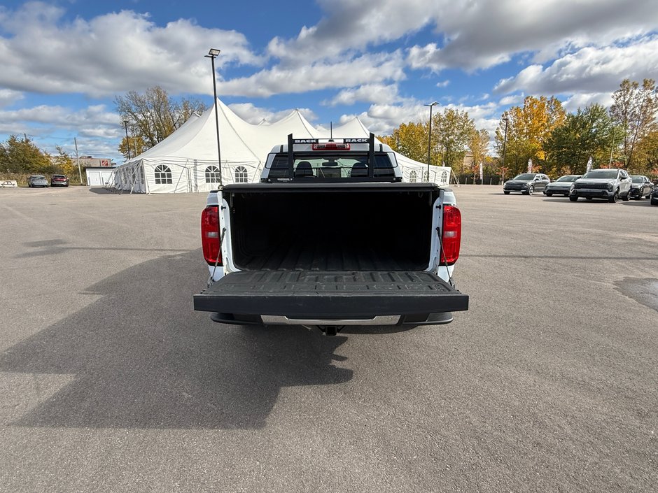 2022 Chevrolet Colorado Work truck-23