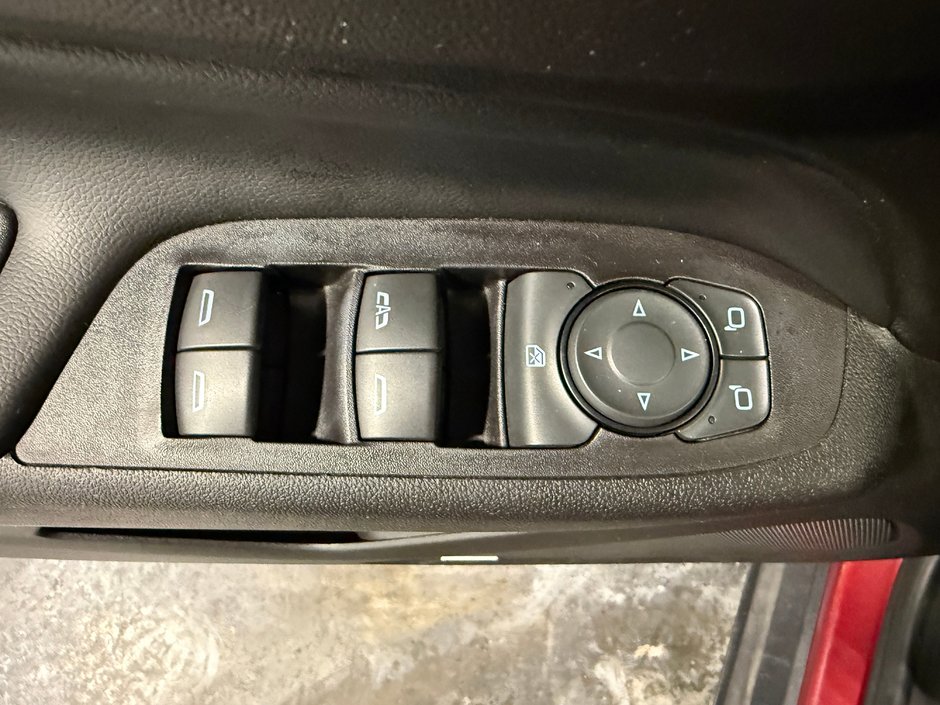 2018 Chevrolet Equinox PREMIER-12