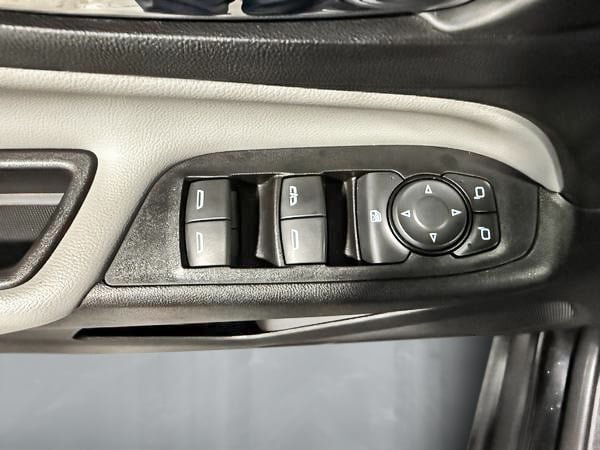 2019 Chevrolet Equinox LS-11