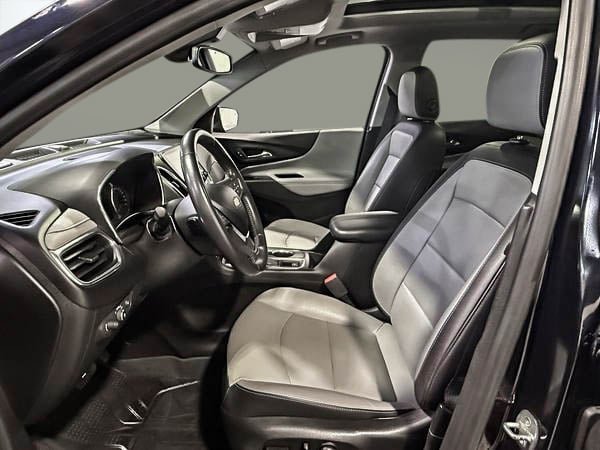 Chevrolet Equinox Premier 2021-13