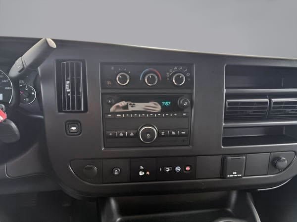 2024 Chevrolet Fourgonnette Express utilitaire 2500 WORK VAN-12