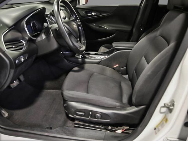 2018 Chevrolet Malibu LT-12