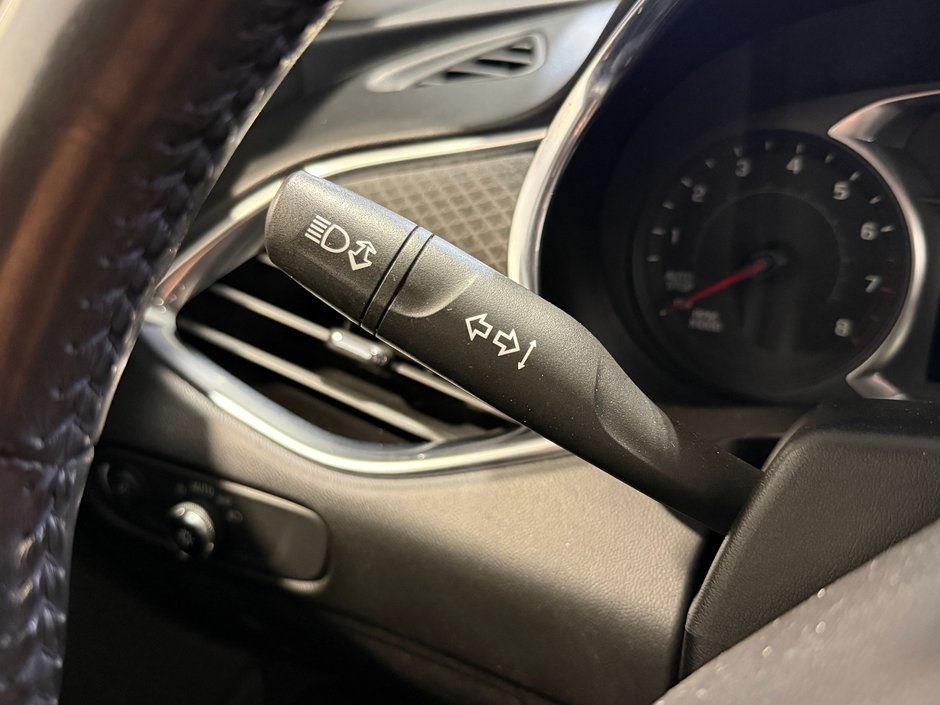 2018 Chevrolet Malibu LT-16