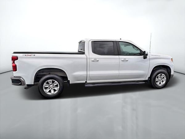 Chevrolet Silverado 1500 LT 2.7L 2023-10