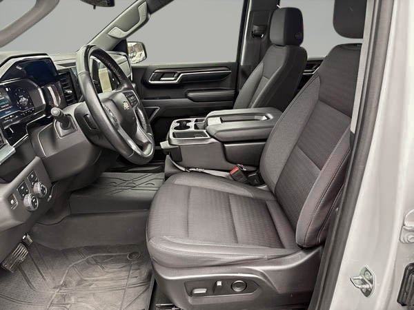 Chevrolet Silverado 1500 LT 2.7L 2023-16