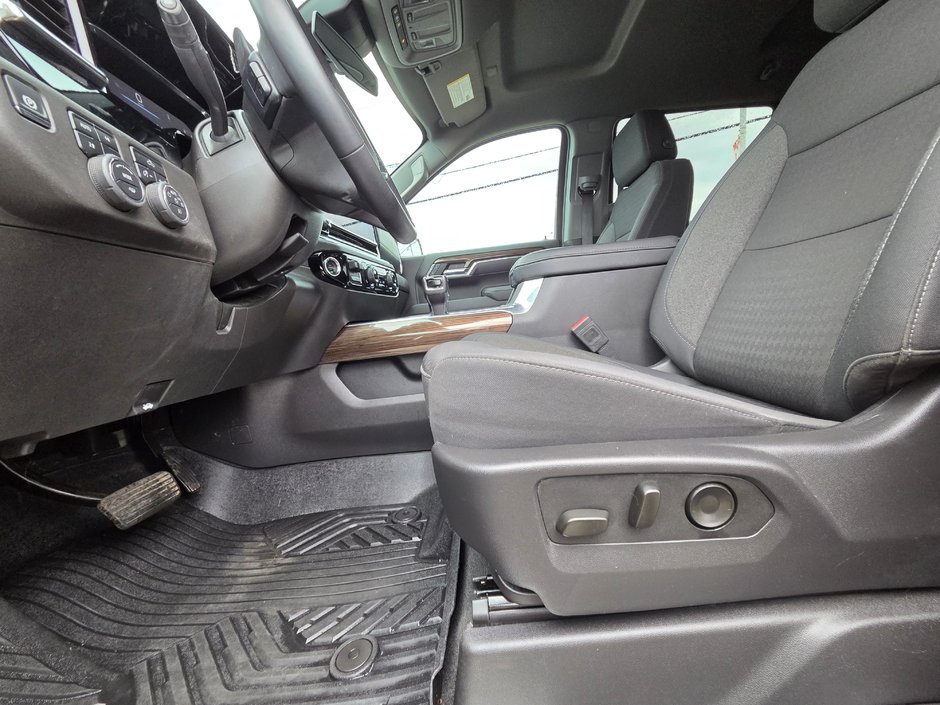 2025 Chevrolet Silverado 1500 Z71 TRAIL BOSS-11