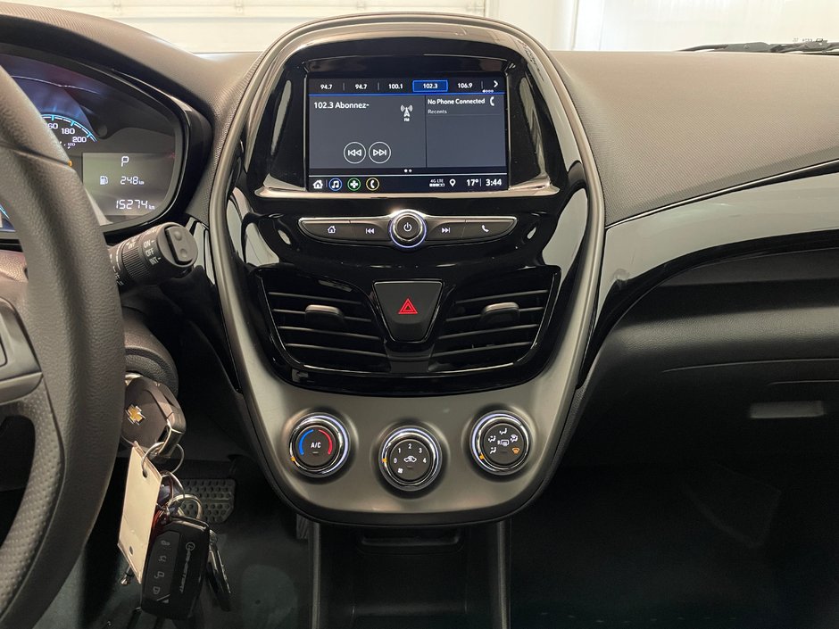 Chevrolet Spark 1LT 2022-15