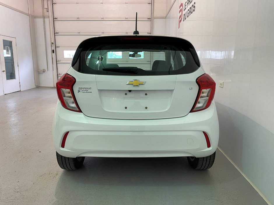 Chevrolet Spark 1LT 2022-5