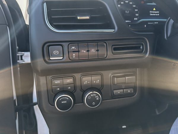 2024 Chevrolet Tahoe LT-27
