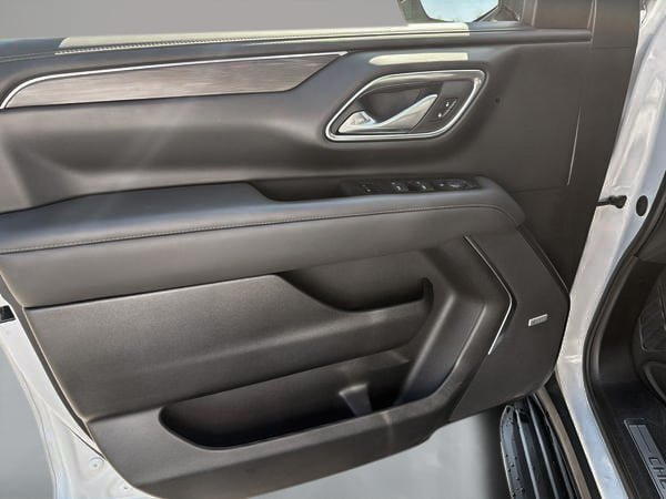 2024 Chevrolet Tahoe LT-12