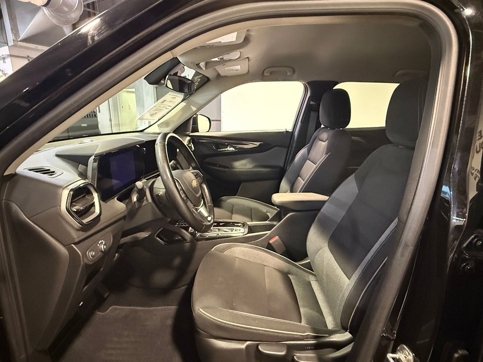 2024 Chevrolet Trailblazer LT-12