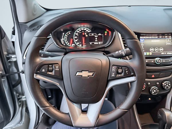 2021 Chevrolet Trax LT AWD-16