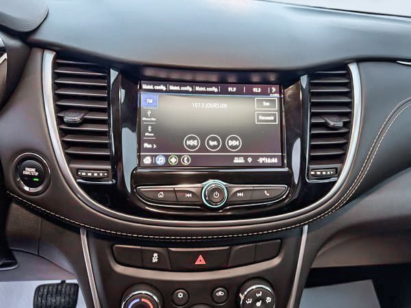 2021 Chevrolet Trax LT AWD-21