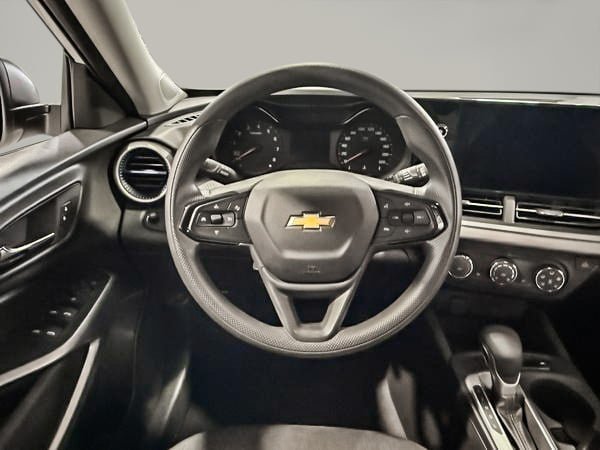 2024 Chevrolet Trax LS-13